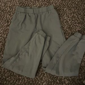 BRANDY MELVILLE sweatpants in perfect condition